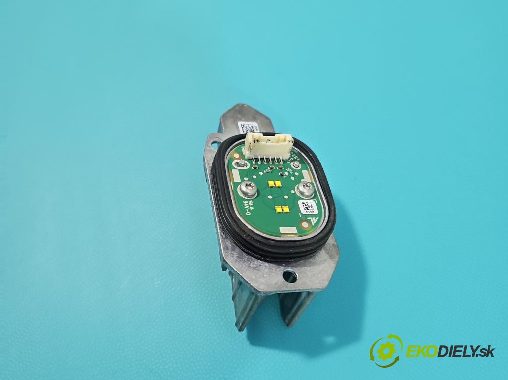 Renault Clio V 2019- 1.0 91 KM automatic 67 kW 999 cm3 5- modul lampy: E15158-5