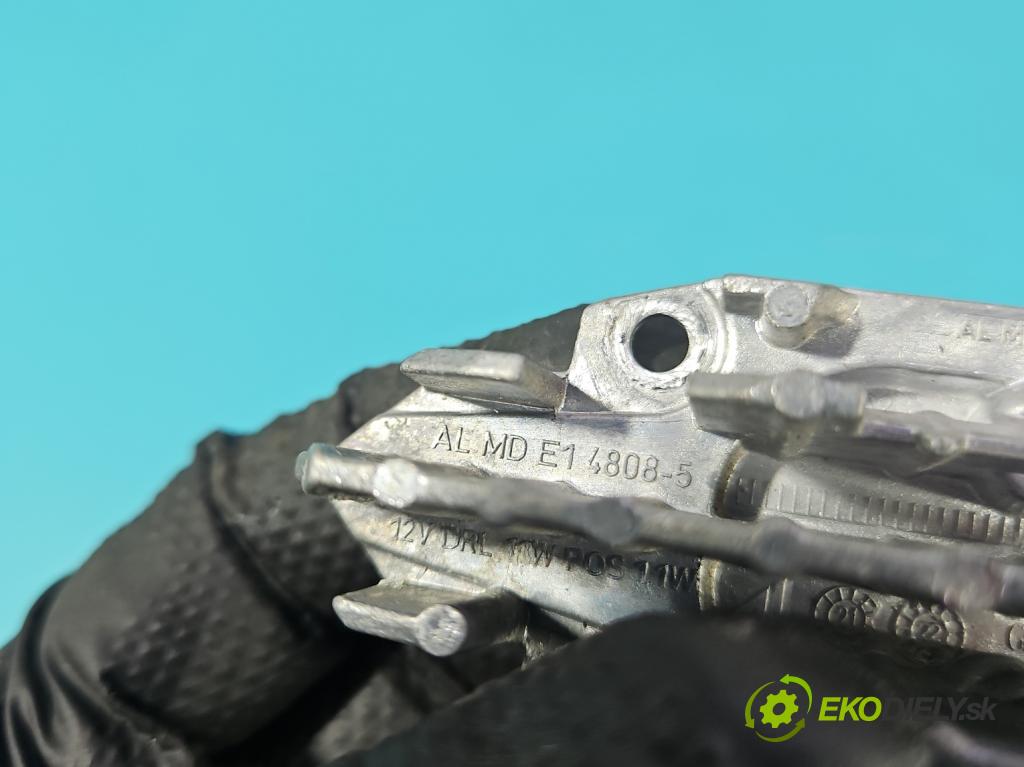 Renault Clio V 2019- 1.0 91 KM automatic 67 kW 999 cm3 5- modul lampy: E15158-5