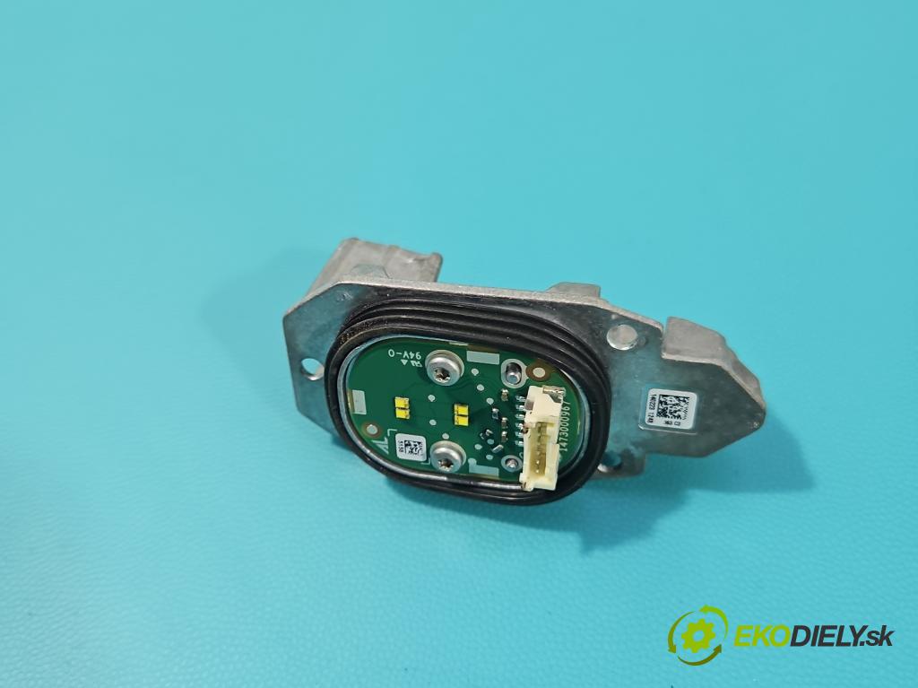 Renault Clio V 2019- 1.0 91 KM automatic 67 kW 999 cm3 5- modul lampy: E15158-5