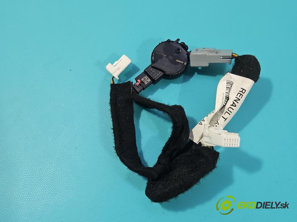 Renault Clio V 2019- 1.0 91 KM automatic 67 kW 999 cm3 5- Zväzok: ostatné 241609262R