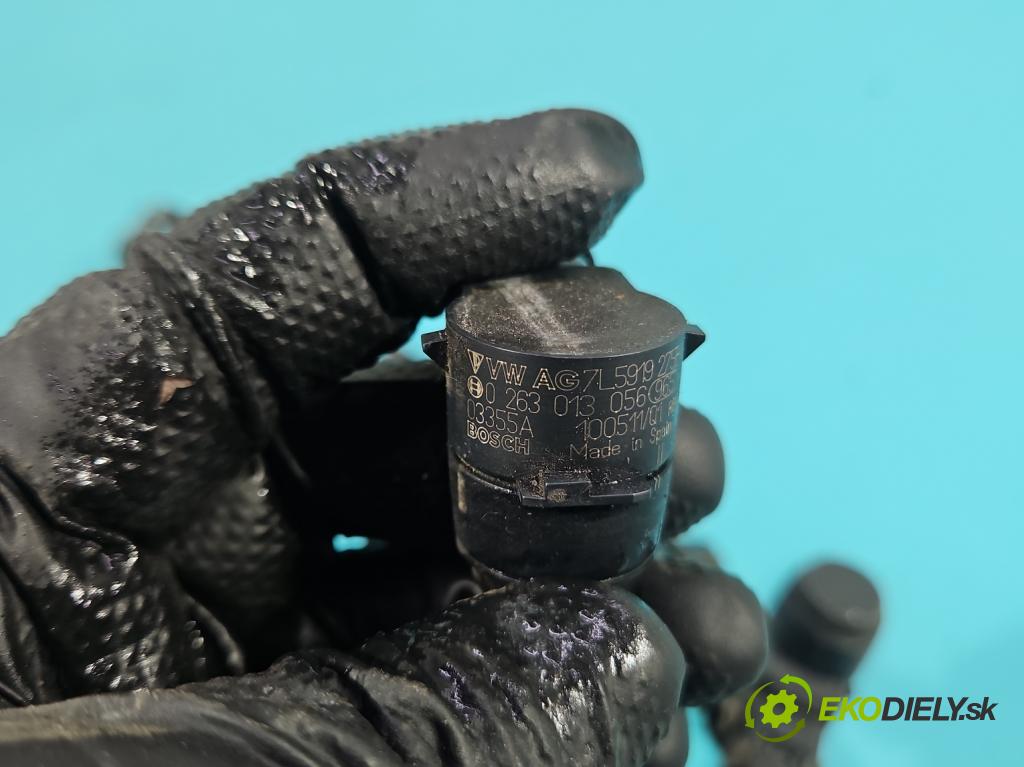 Vw Scirocco II 2008-2017 1.4 TSI 160 HP manual 118 kW 1390 cm3 3- snímač parkovaní: 0263013056