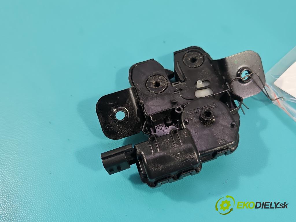 Renault Clio V 2019- 1.0 91 KM automatic 67 kW 999 cm3 5- zámok kufrové dvere zadné 846304010R