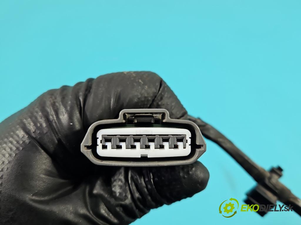 Renault Master III 2010-2024 2.3 dci 131 HP manual 96 kW 2299 cm3 5- Zväzok: ostatné 544488R0152