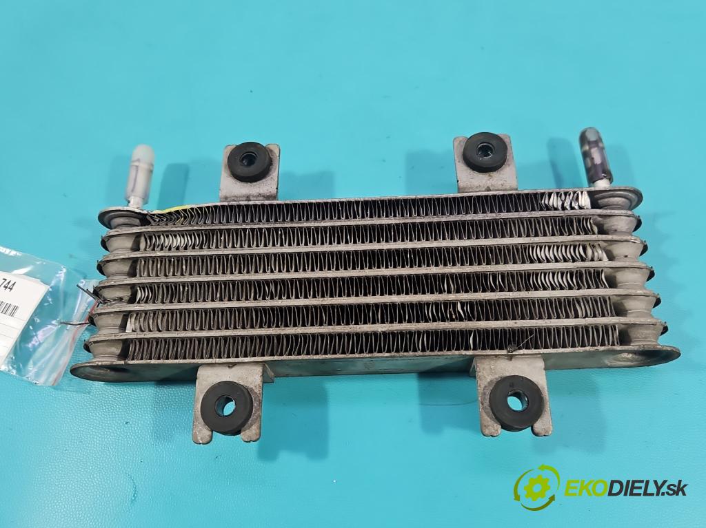 Renault Clio V 2019- 1.0 91 KM automatic 67 kW 999 cm3 5- chladič oleja: