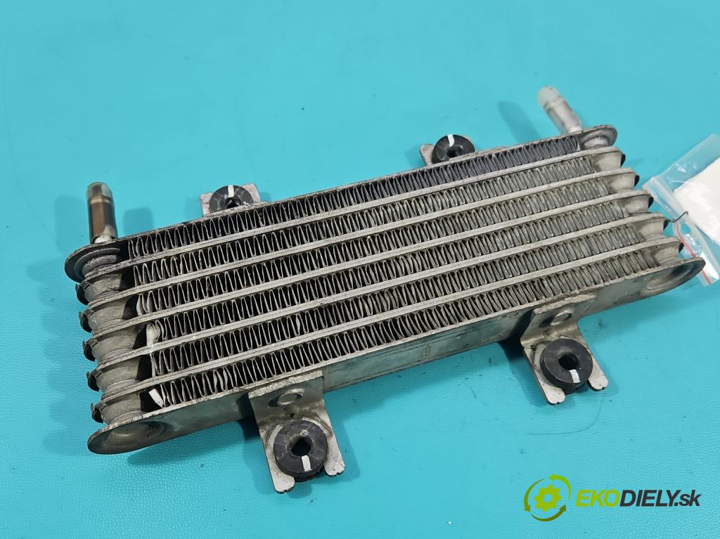 Renault Clio V 2019- 1.0 91KM automatic 67 kW 999 cm3 5- Chladič olej: 