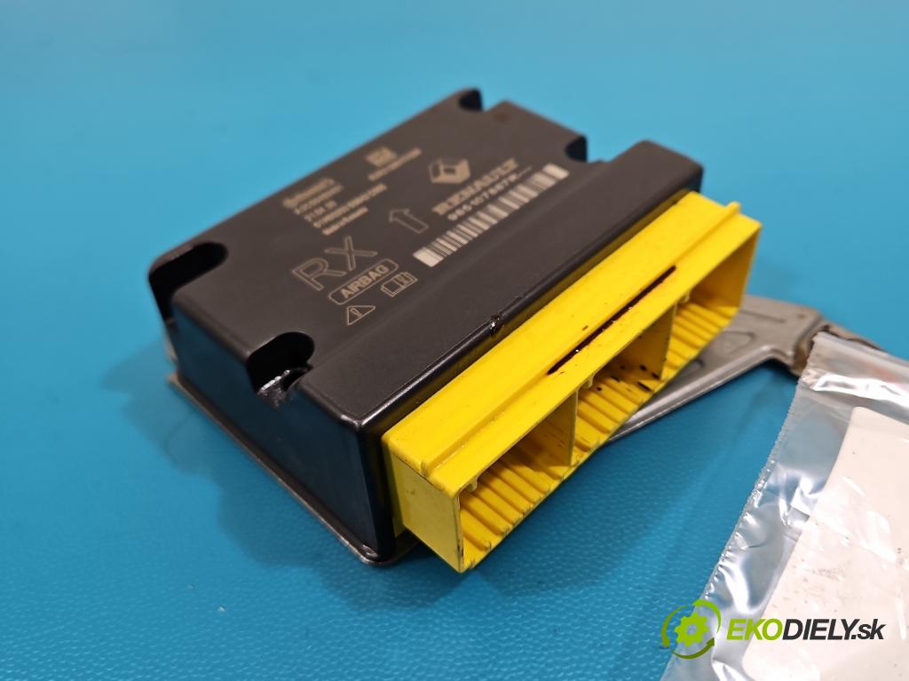 Renault Clio V 2019- 1.0 91 KM automatic 67 kW 999 cm3 5- riadiaca jednotka vankúše: 985107887R