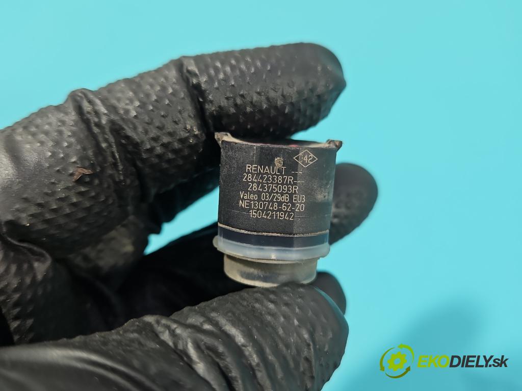 Renault Clio V 2019- 1.0 91KM automatic 67 kW 999 cm3 5- snímač parkování 284375093R