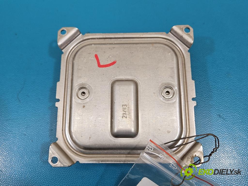 Renault Clio V 2019- 1.0 91 KM automatic 67 kW 999 cm3 5- modul lampy: A2C90665803