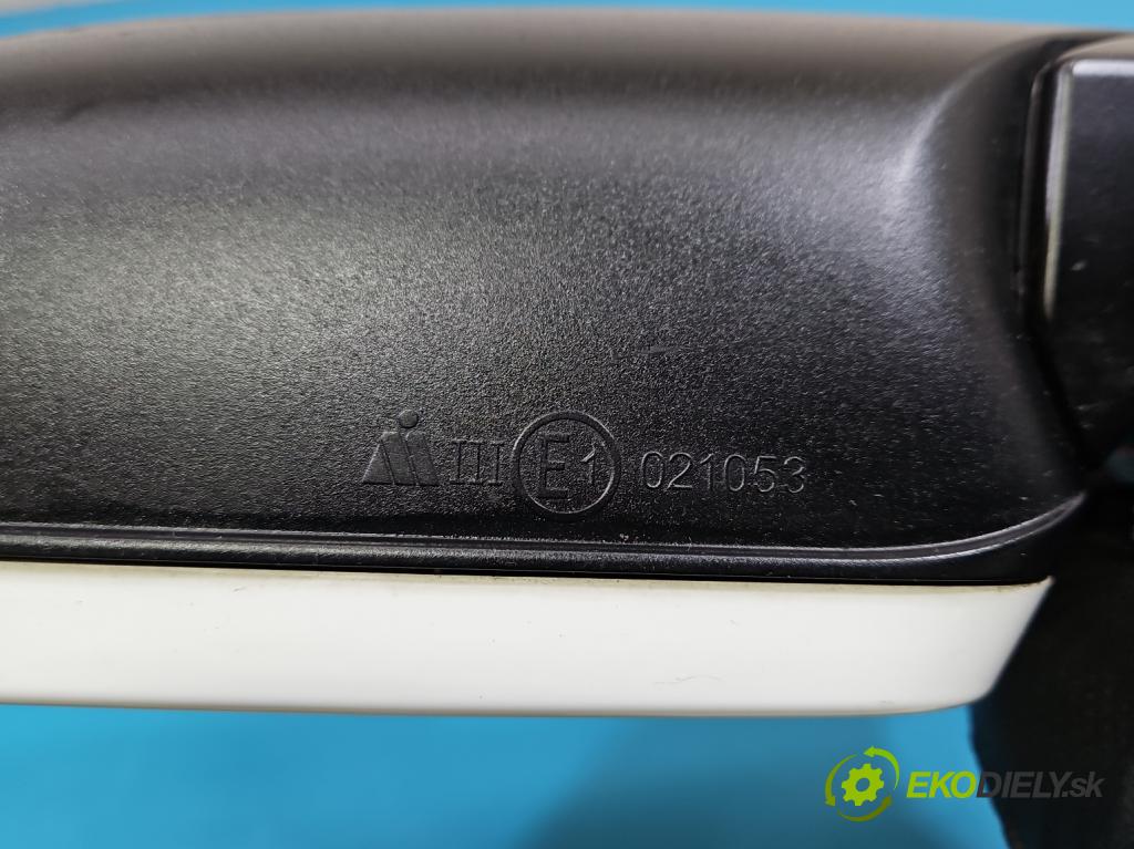 Audi A5 8T 2007-2016 3.0 tdi 239KM automatic 176 kW 2967 cm3 5- zrkadlo pravé  (Kľučka dverí ostatné)