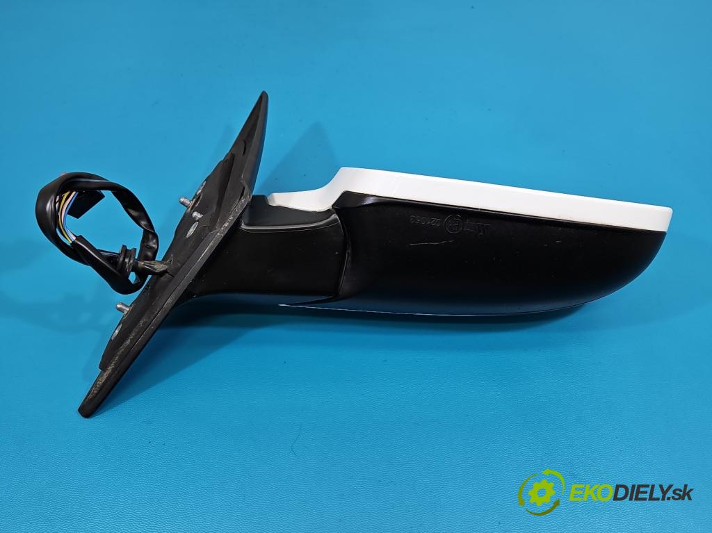 Audi A5 8T 2007-2016 3.0 tdi 239KM automatic 176 kW 2967 cm3 5- zrkadlo pravé  (Kľučka dverí ostatné)