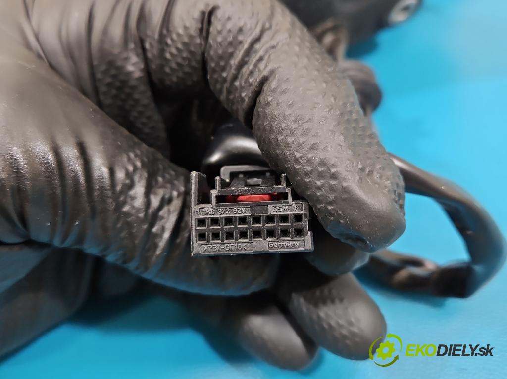 Audi A5 8T 2007-2016 3.0 tdi 239KM automatic 176 kW 2967 cm3 5- zrkadlo pravé  (Kľučka dverí ostatné)