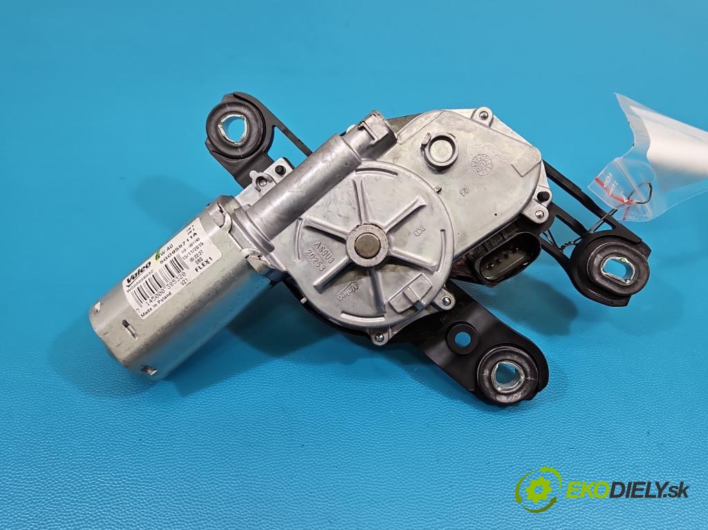 Vw Passat B8 2014 - 2.0 tdi 150 HP automatic 110 kW 1968 cm3 5- motor stieračov zadné 5G0955711A