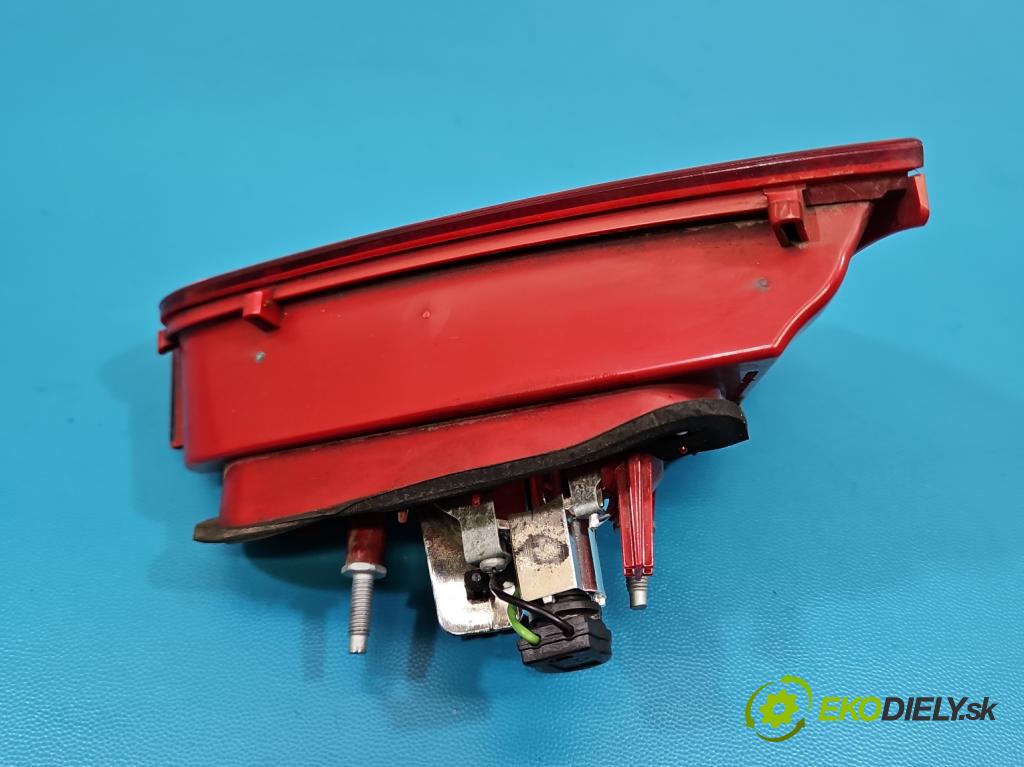 Audi A5 8T 2007-2016 3.0 tdi 239KM automatic 176 kW 2967 cm3 5- svetlo / reflektor zadné ľavé 8T0945093A (Kľučka dverí ostatné)