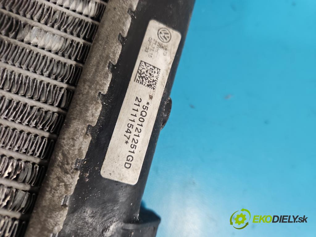 Vw Passat B8 2014 - 2.0 tdi 150 HP automatic 110 kW 1968 cm3 5- chladič voda: 5Q0121251GD (Chladič vody)