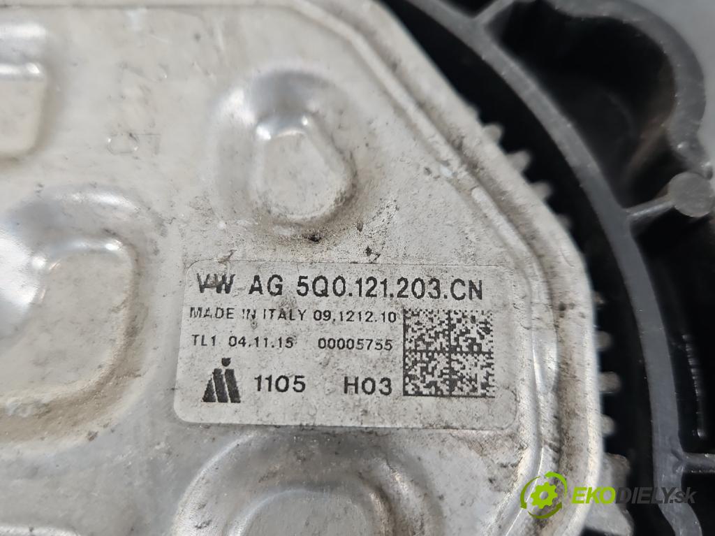 Vw Passat B8 2014 - 2.0 tdi 150 HP automatic 110 kW 1968 cm3 5- Ventilátor chladiča 5Q0121203CN