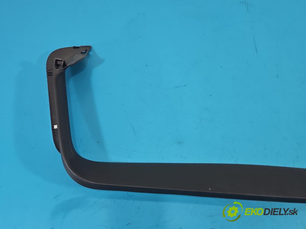 Vw Passat B8 2014 - 2.0 tdi 150 HP automatic 110 kW 1968 cm3 5- Čalounictví: kufrové dvere 3G9867605