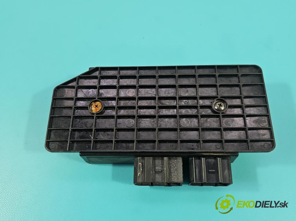 Vw Passat B5 1995-2005 1.9 tdi 131 HP manual 96 kW 1896 cm3 5- riadiaca jednotka komfortu 1C0959799B