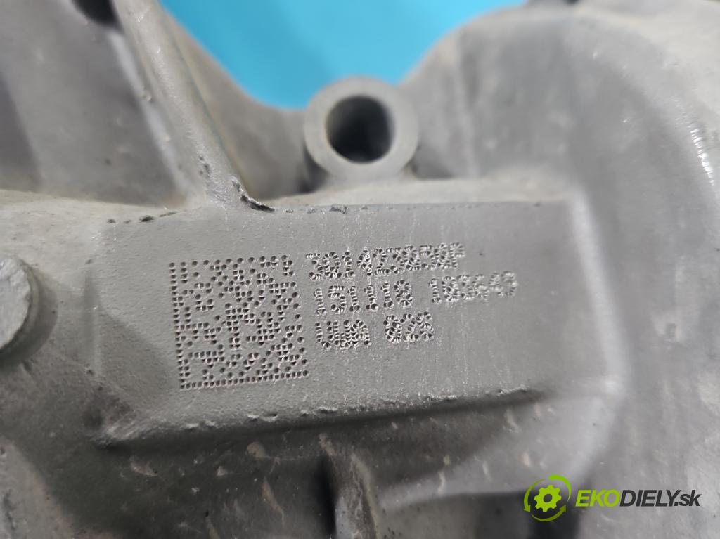 Vw Passat B8 2014 - 2.0 tdi 150 HP automatic 110 kW 1968 cm3 5- Ozubené kolo: volant 3Q1423050P