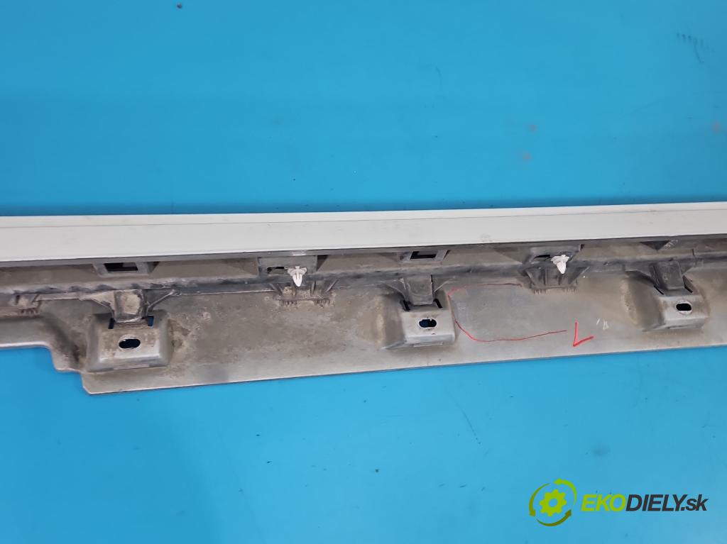 Vw Passat B8 2014 - 2.0 tdi 150 HP automatic 110 kW 1968 cm3 5- lišta práh: ľavé 3G0853857 (Lišta prahová)