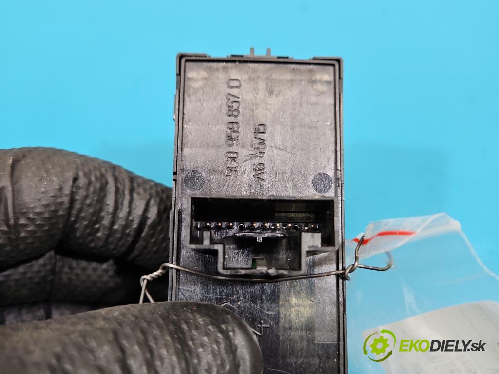 Vw Passat B8 2014 - 2.0 tdi 150 hp automatic 110 kW 1968 cm3 5- Přepínač oken zpětných zrcátek 5G0959857D