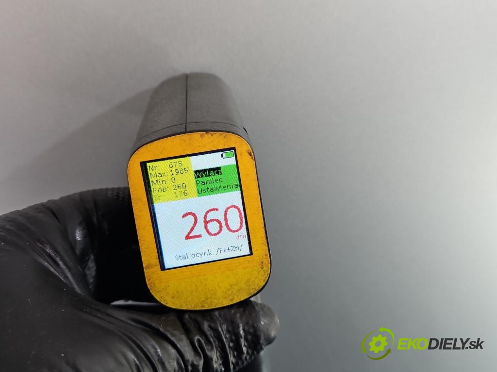 Vw Passat B8 2014 - 2.0 tdi 150 HP automatic 110 kW 1968 cm3 5- kapota predná