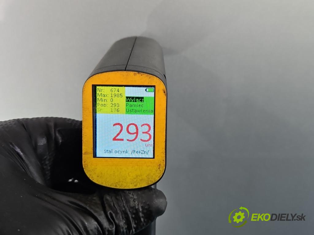 Vw Passat B8 2014 - 2.0 tdi 150 HP automatic 110 kW 1968 cm3 5- kapota predná