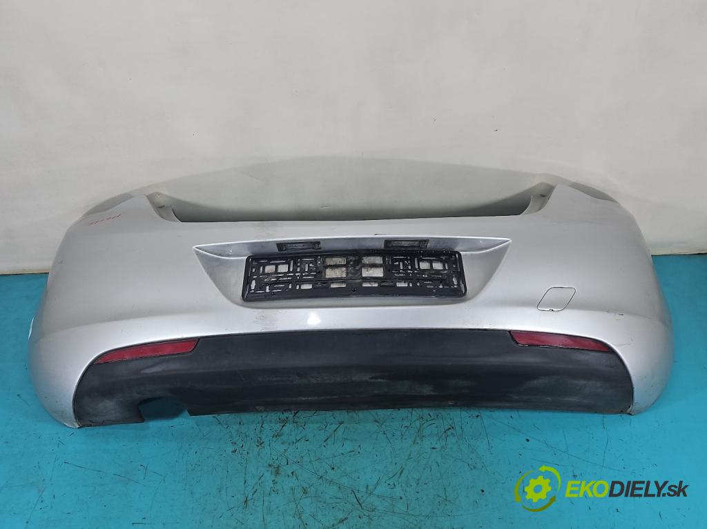 Opel Astra IV 2009-2015 1.7 cdti 125 HP manual 92 kW 1686 cm3 5- nárazník zadné  (Kľučka dverí ostatné)