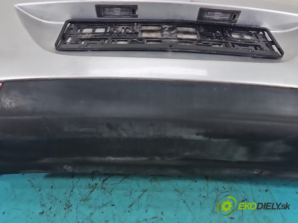 Opel Astra IV 2009-2015 1.7 cdti 125 HP manual 92 kW 1686 cm3 5- nárazník zadné  (Kľučka dverí ostatné)
