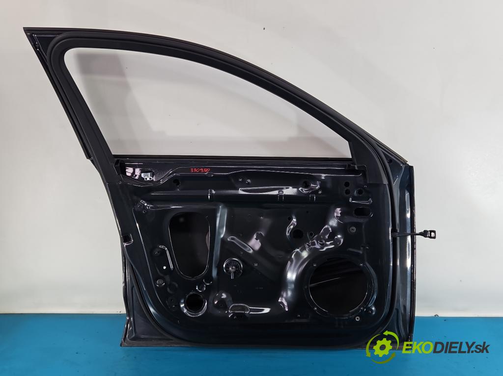 Audi A4 B9 2015-2024 2.0 TDI 190 HP automatic 140 kW 1968 cm3 5- dvere predné ľavé  (Kľučka dverí ostatné)