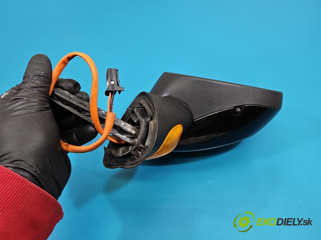 Renault Modus 1.6 16V 88 HP manual 65 kW 1598 cm3 5- zrkadlo pravé  (Kľučka dverí ostatné)