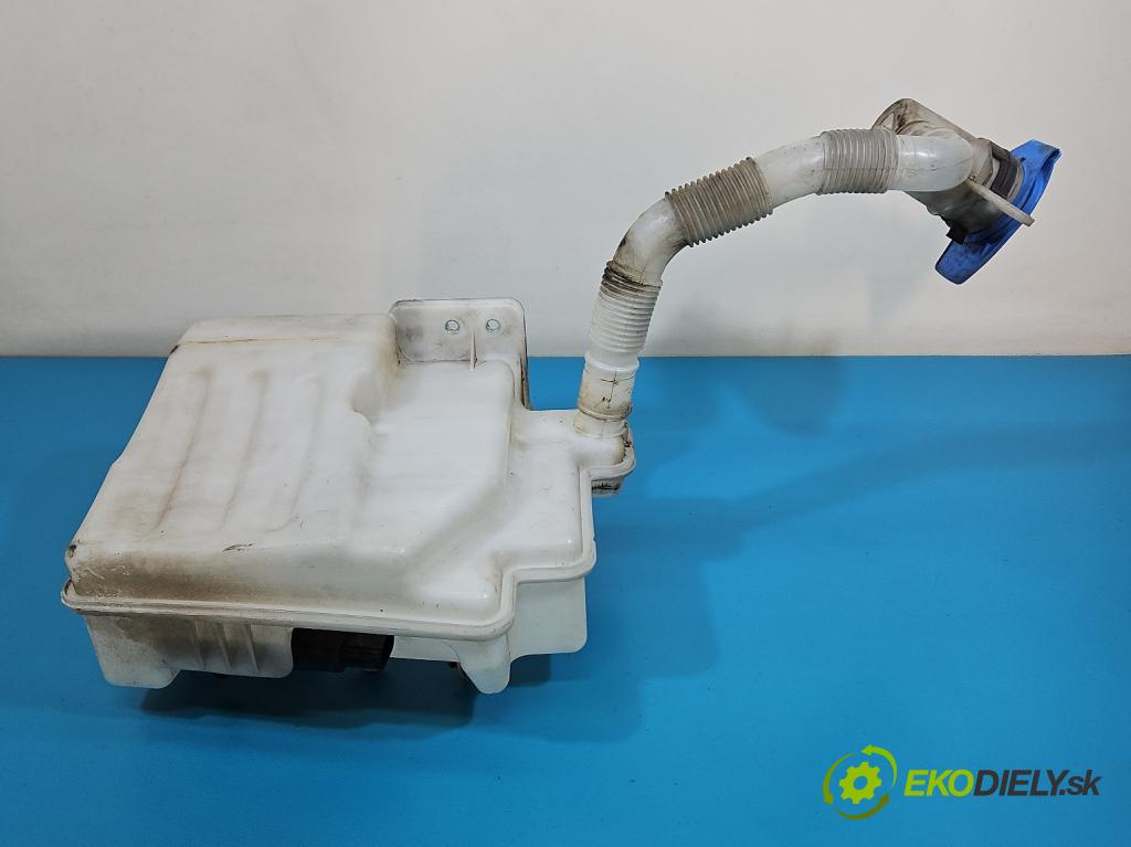 Vw Scirocco II 2008-2017 1.4 TSI 160 HP manual 118 kW 1390 cm3 3- nádržka tekutina: ostrekovačov 1K0955453S