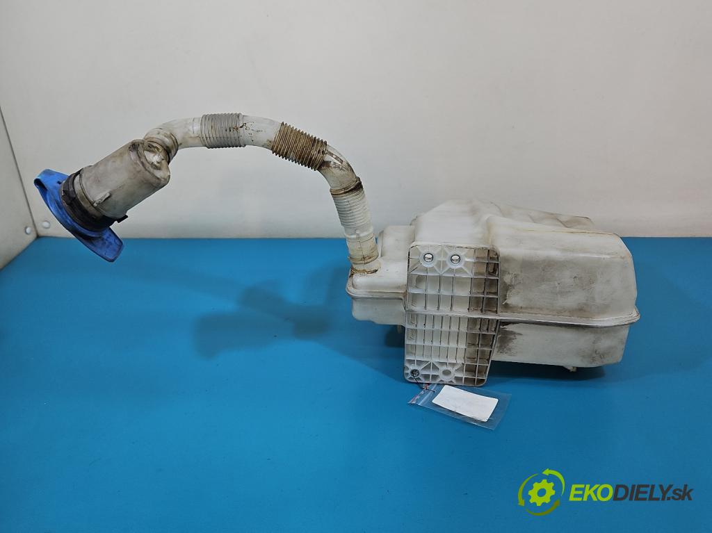 Vw Scirocco II 2008-2017 1.4 TSI 160 HP manual 118 kW 1390 cm3 3- nádržka tekutina: ostrekovačov 1K0955453S