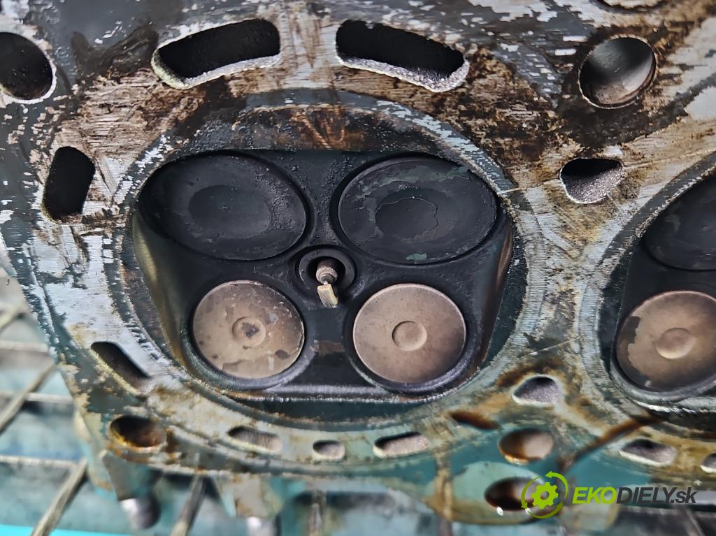 Suzuki SX4 I 2006-2014 1.6 16V M16A 107 HP manual 79 kW 1586 cm3 5- Hlava: motora M16A