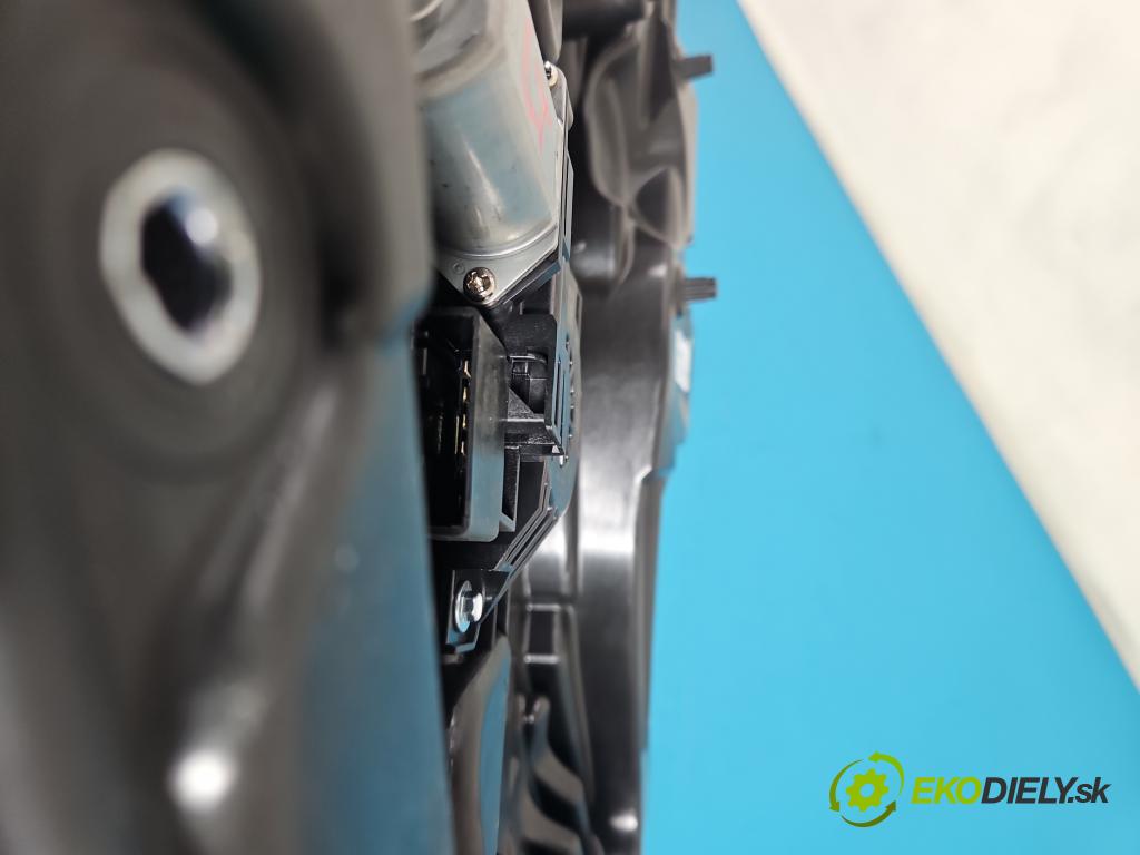 Bmw iX1 U11 0.0 elektrický: 272 HP automatic 200 kW 1 cm3 5- mechanizmus okna zadné ľavý 5A18F13