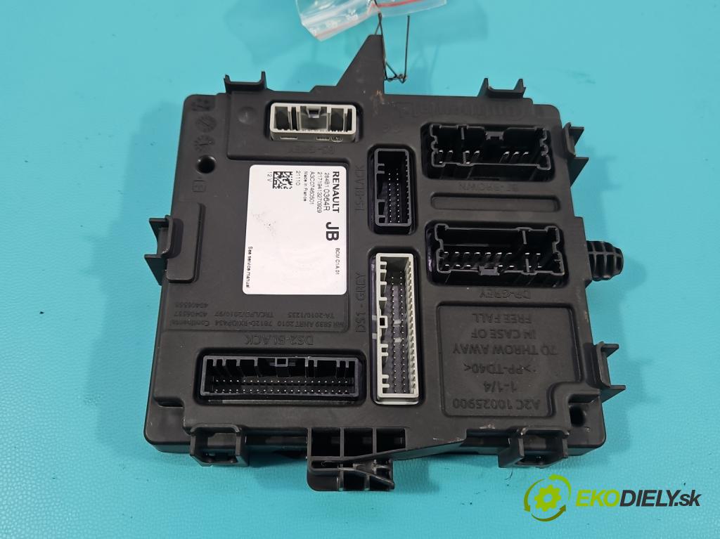 Renault Clio V 2019- 1.0 91KM automatic 67 kW 999 cm3 5- řídící jednotka 284B10364R