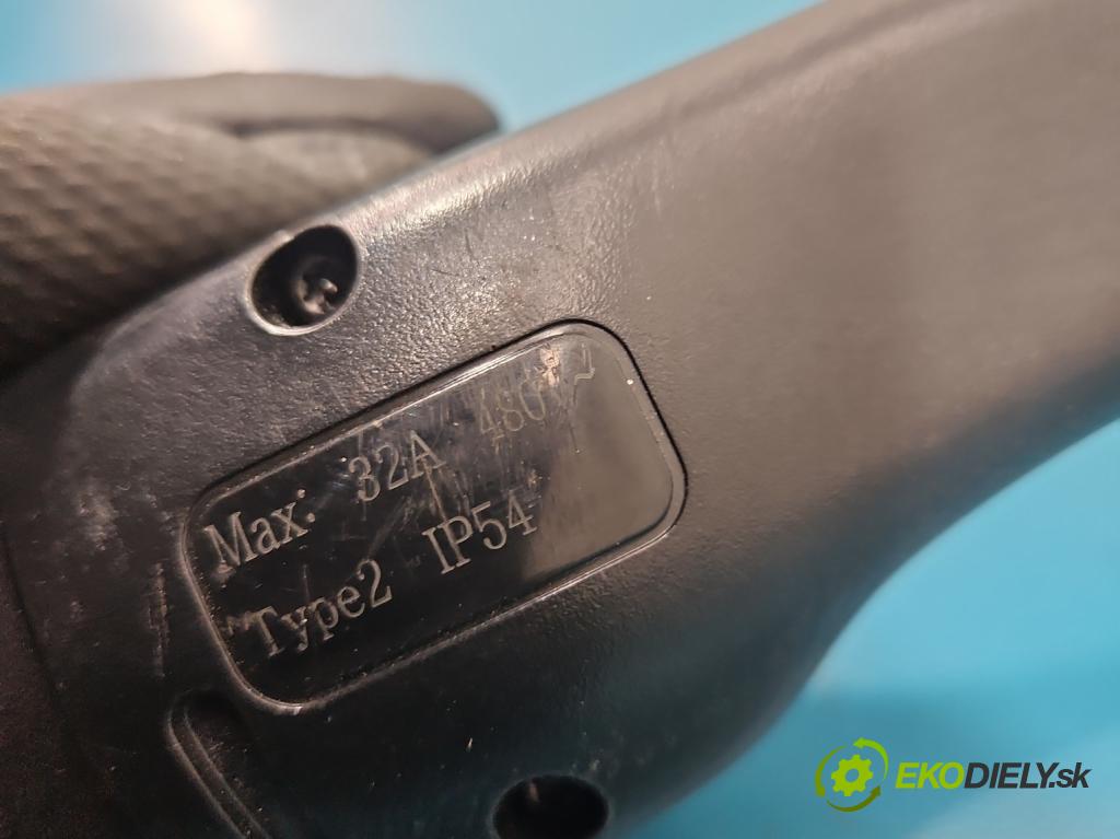 Bmw iX1 U11 0.0 elektrický: 272 HP automatic 200 kW 1 cm3 5- Nabíjačka JETTY 32A 480V