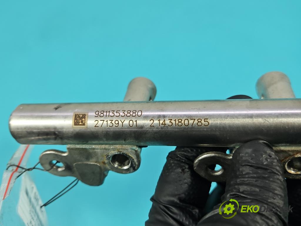 Citroen C3 III 2016-2024 1.2 12V 110 hp manual 81 kW 1199 cm3 5- lišta vstřikovací 9811353880 (Vstřikovací lišta)