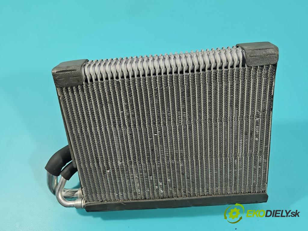 Citroen C3 III 2016-2024 1.2 12V 110 HP manual 81 kW 1199 cm3 5- radiator 13838B329 (Radiátor kúrenia)