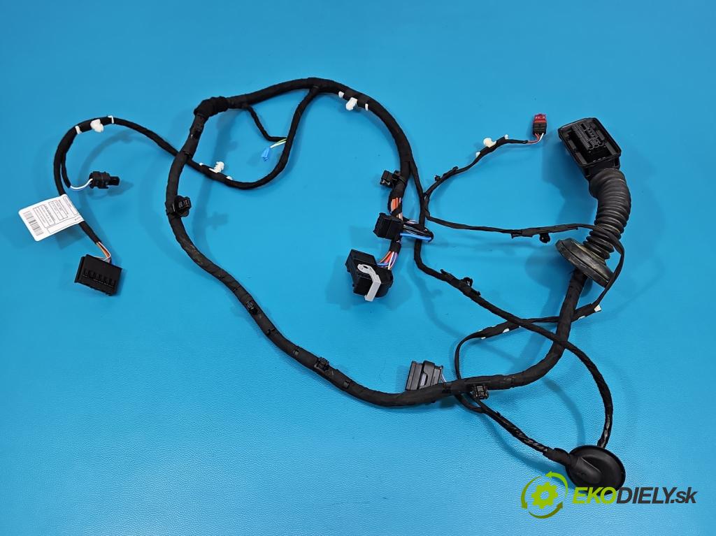 Bmw iX1 U11 0.0 elektrický: 272 hp automatic 200 kW 1 cm3 5- Balíček: dveře přední vlevo 9221028