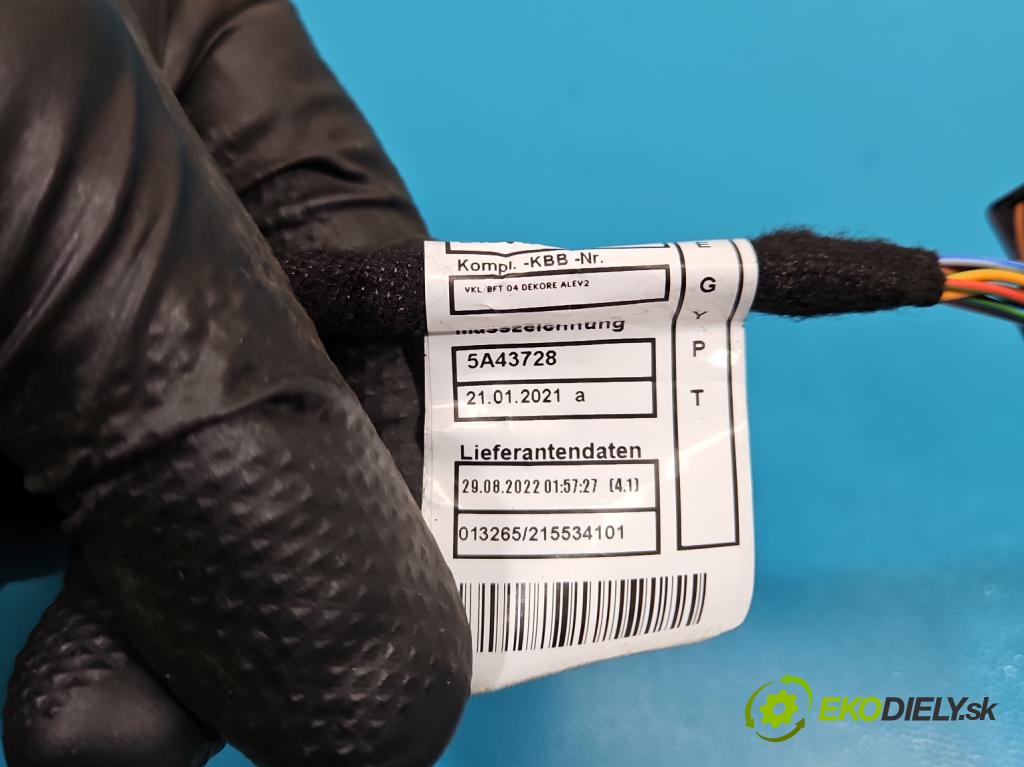 Bmw iX1 U11 0.0 elektrický: 272 HP automatic 200 kW 1 cm3 5- Zväzok: dvere predné pravých 5A43732