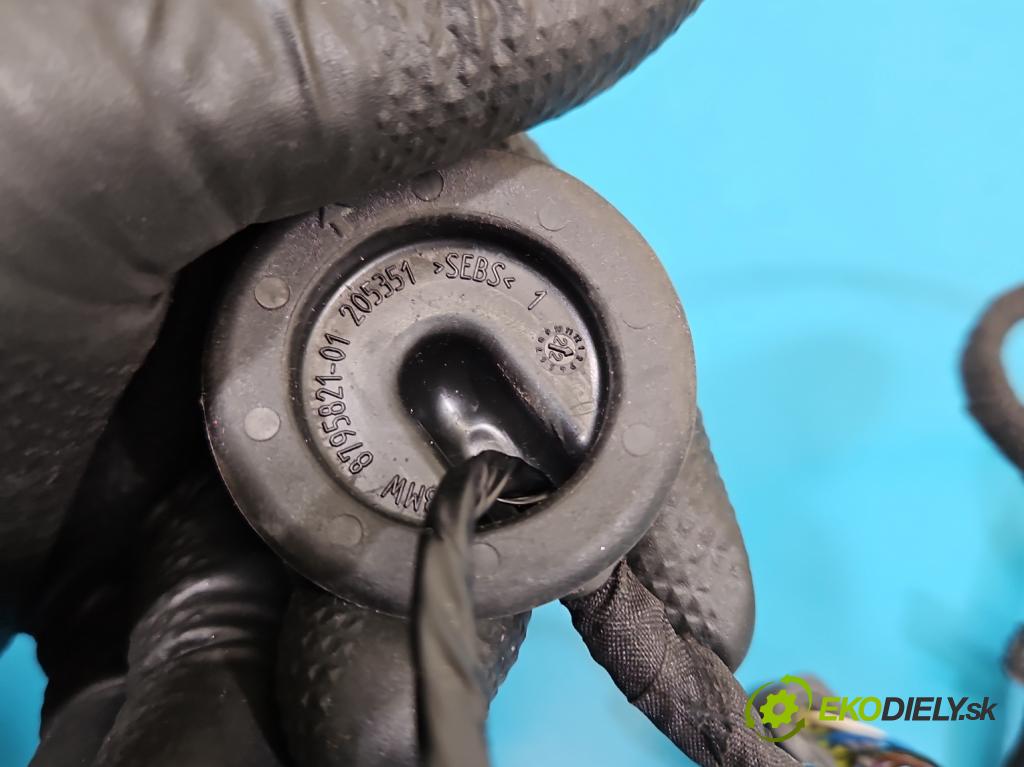 Bmw iX1 U11 0.0 elektrický: 272 HP automatic 200 kW 1 cm3 5- Zväzok: dvere zadné vľavo: 193444-11