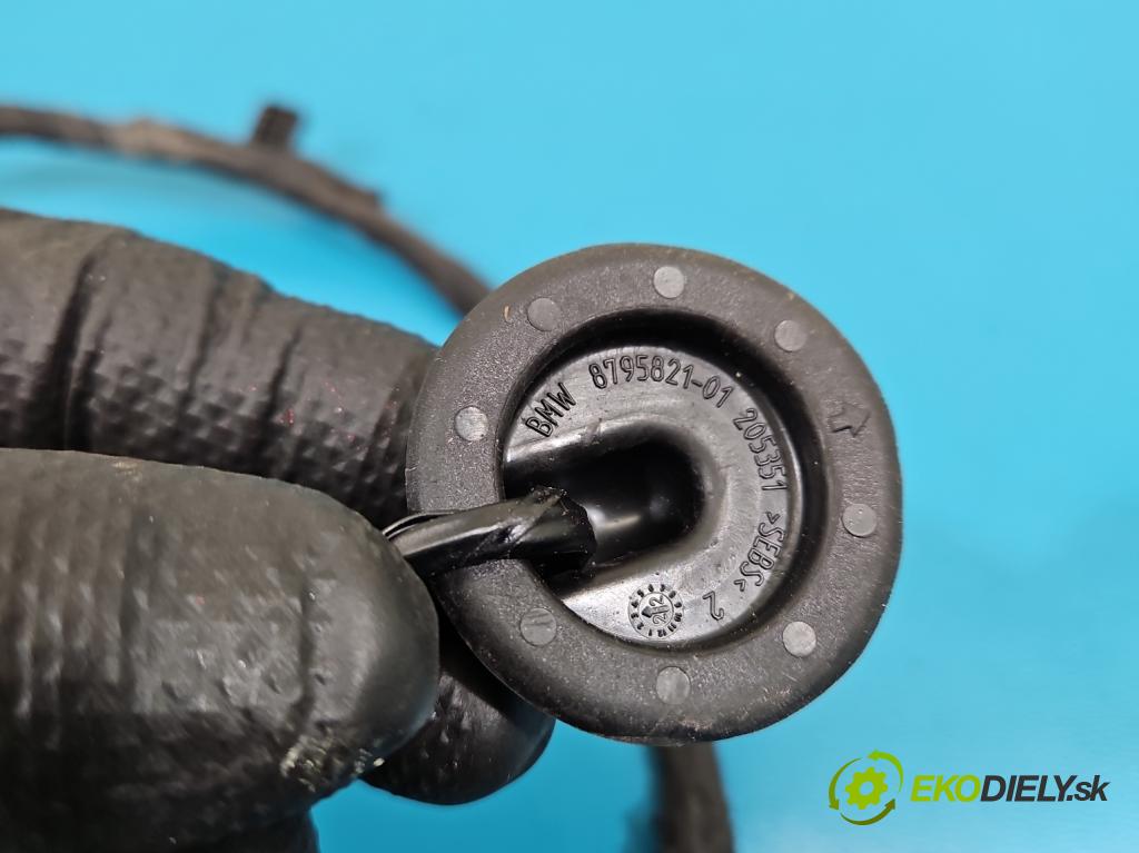 Bmw iX1 U11 0.0 elektrický: 272 HP automatic 200 kW 1 cm3 5- Zväzok: dvere zadné pravých 5A52C30