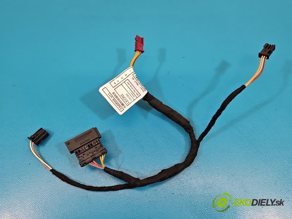 Bmw iX1 U11 0.0 elektrický: 272 HP automatic 200 kW 1 cm3 5- Zväzok: dvere zadné pravých 5A52C15