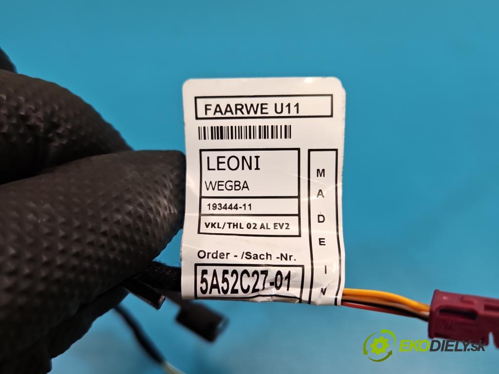 Bmw iX1 U11 0.0 elektrický: 272 HP automatic 200 kW 1 cm3 5- Zväzok: dvere zadné pravých 5A52C15