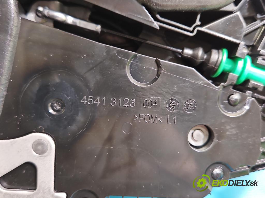 Bmw iX1 U11 0.0 elektrický: 272 HP automatic 200 kW 1 cm3 5- zámok predné ľavý 7445041-13