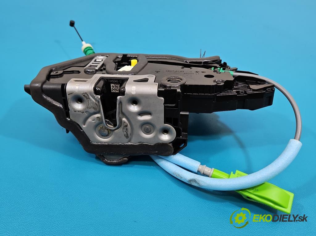 Bmw iX1 U11 0.0 elektrický: 272 HP automatic 200 kW 1 cm3 5- zámok zadné ľavý 7445045