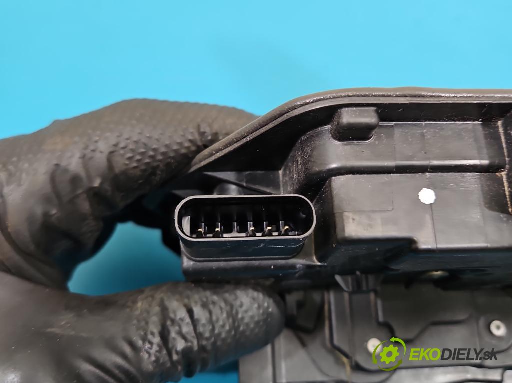 Bmw iX1 U11 0.0 elektrický: 272 hp automatic 200 kW 1 cm3 5- zámek zadní pravý 7445046