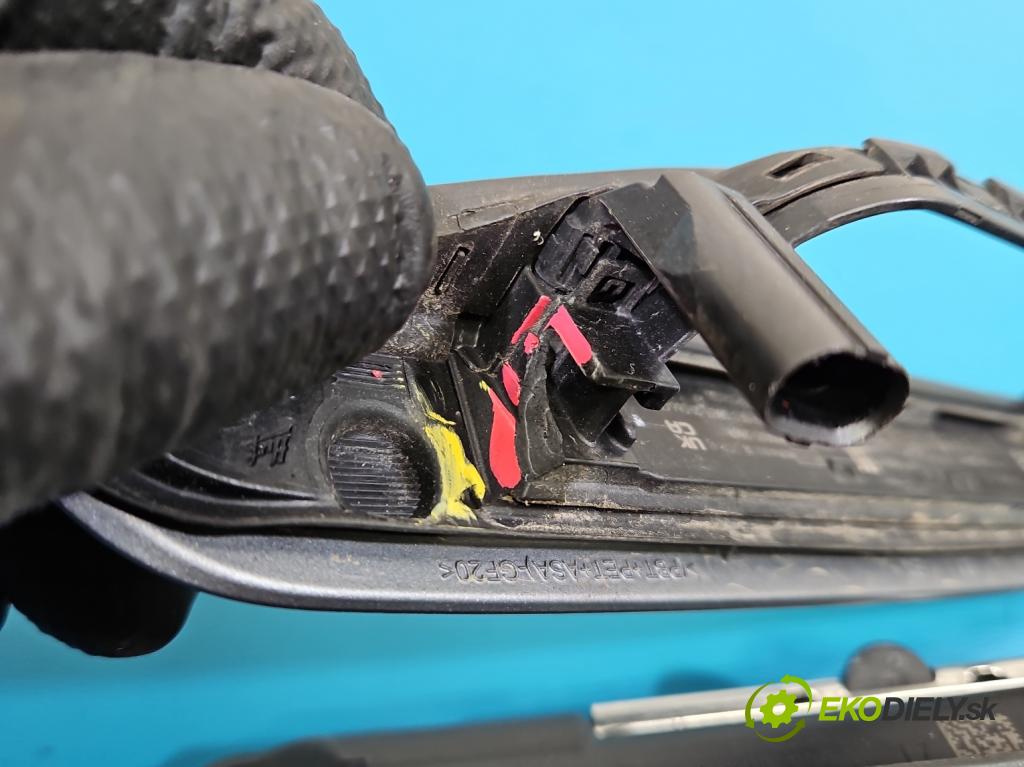 Bmw iX1 U11 0.0 elektrický: 272 HP automatic 200 kW 1 cm3 5- rukoväť predné ľavé mimo: 5A68ED5 (Kľučka dverí vonkajšia predná ľavá)