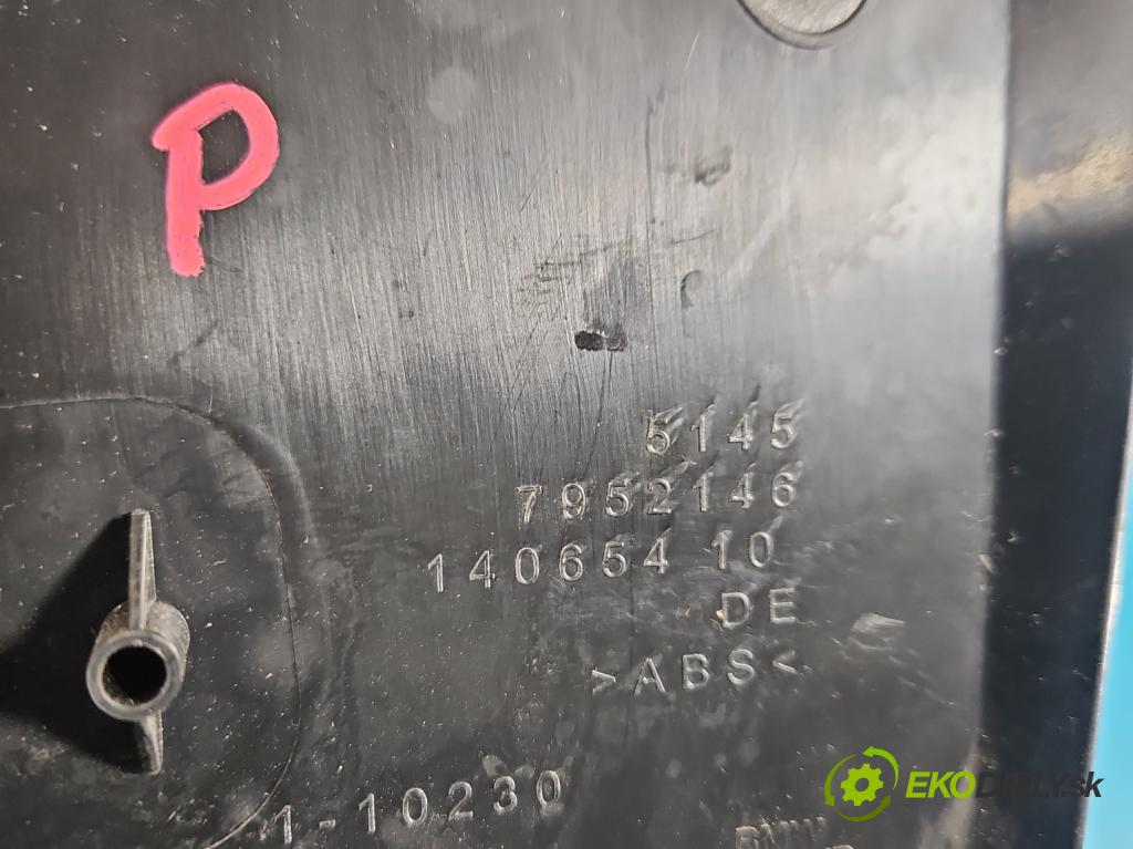 Bmw iX1 U11 0.0 elektrický: 272 hp automatic 200 kW 1 cm3 5- kryt plastová 7952146