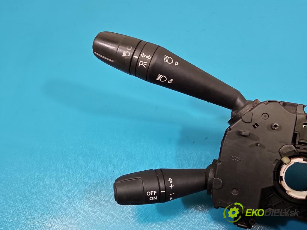 Alfa romeo Giulietta 1.6 jtd 105 hp manual 77 kW 1598 cm3 5- Přepínač sdružený 01560905790 (Páčky pod volantem)